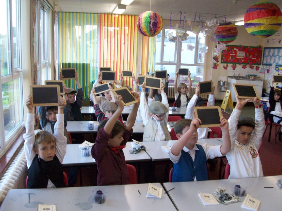   Victorian Schoolday